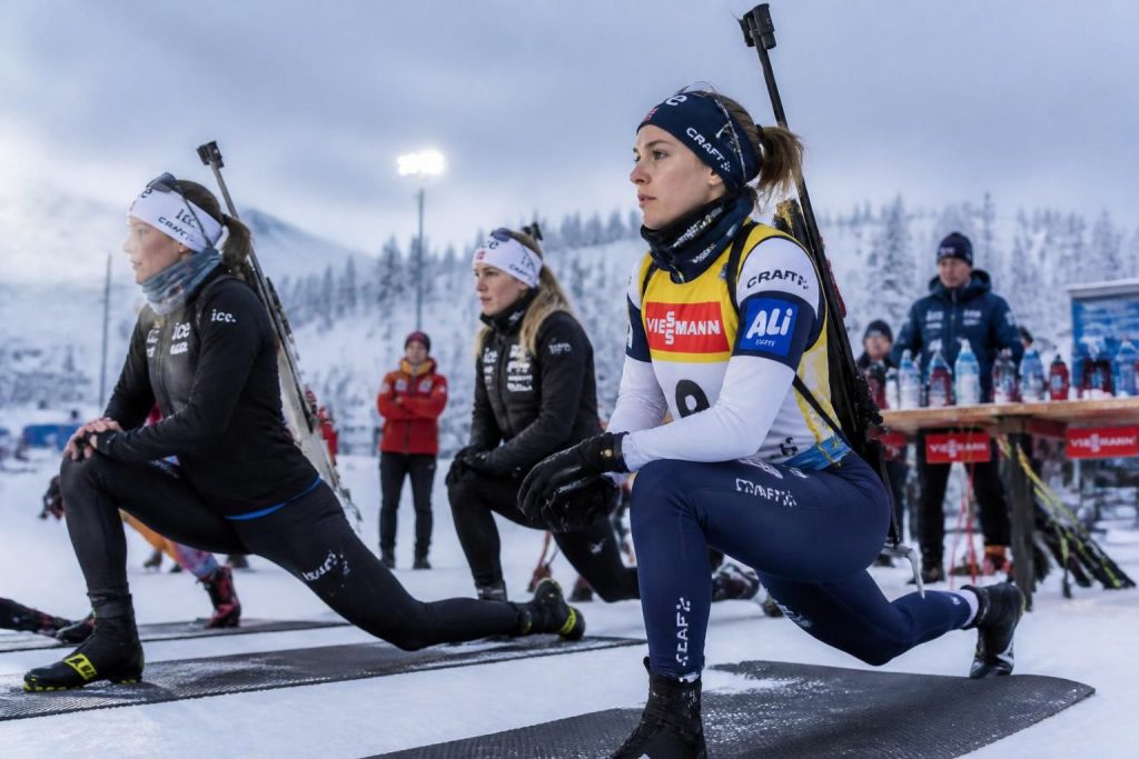 découvrez comment les athlètes féminines se préparent pour le classement mass start, leurs stratégies d'entraînement et les clés pour réussir cet événement intense.